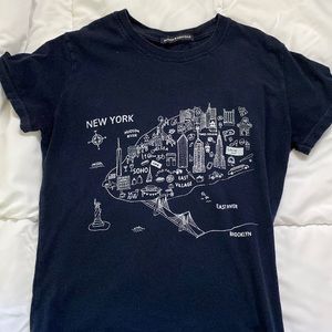 BRANDY MELVILLE shirt never worn